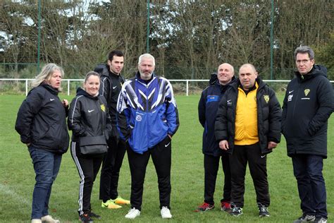 Album Match Des Seniors F VGA Bohars Contre Club Football VGA