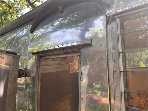 Vintage Airstream Trade Wind Land Yacht Trailer Project