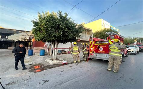 Torre N Familia Queda Atrapada Tras Derrumbe De Casa Grupo Milenio