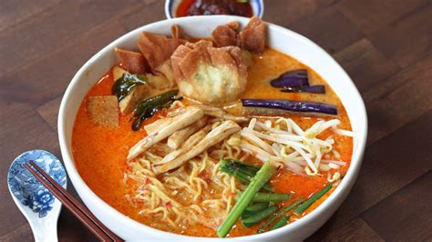 How To Make Curry Laksa Curry Mee Malaysian Flavor Woonheng