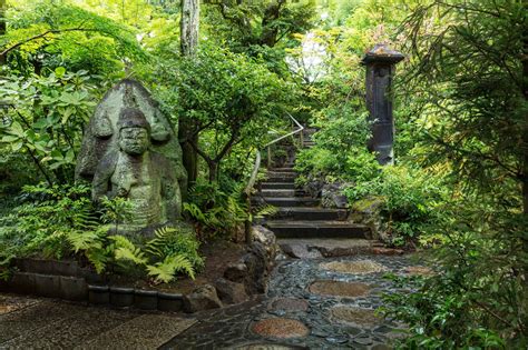 Nezu Museum Garden | Aoyama — WHEN IN TOKYO | Tokyo's Art, Design and Architecture Guide