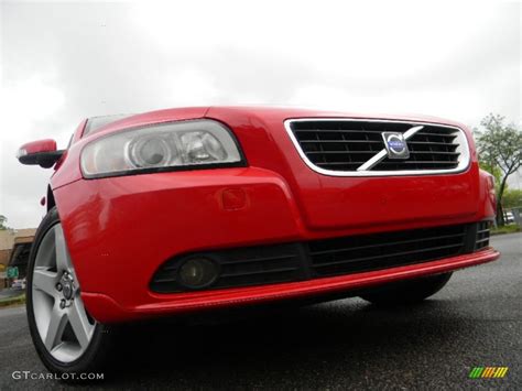 Passion Red Volvo S I Photo Gtcarlot