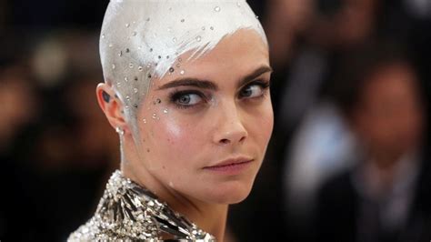 Cara Delevingne Spricht Ber Ihre Jugend Und Sexuelle Identit T Der