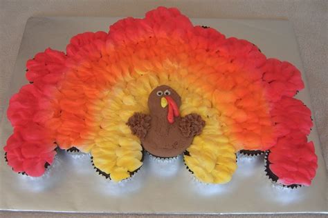 Thanksgiving Turkey Cupcake Cake 2009 Turkey Cupcakes Turkey Cupcakes Cake Cupcake Cakes