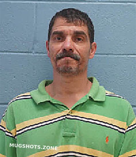 Jimmy Santiago 04 03 2023 Lee County Mugshots Zone