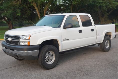 No Reserve 26k Mile 2007 Chevrolet Silverado Classic 2500hd Lt Crew Cab Duramax 4×4 For Sale On