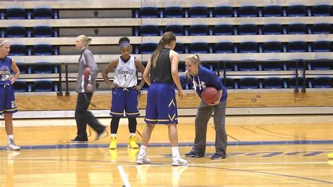 Womens Basketball First Practice 10 06 2014 Youtube