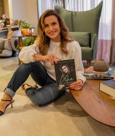 Em Livro Influencer Camila Viera Escreve Sobre Como Construir Uma Nova