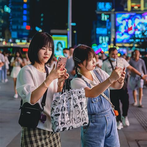 蓝调时刻的湖滨（扫街） 人文片 19摄区 杭州19楼