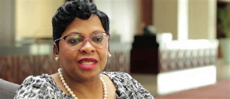 Nomvula Mokonyane Biography: Age, Husband, Children, Ben 10s Allegations, Qualifications - The Saga