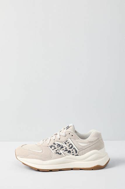 Комбинированные кроссовки 740 NEW BALANCE - цена 13290 ₽ купить в ...