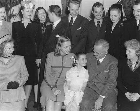 Margaret Obrien And Others With The Trumans Harry S Truman