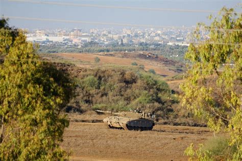 イスラエル軍、ガザ最大のシファ病院へ突入 北部「地上」を制圧 [写真特集1 8] 毎日新聞