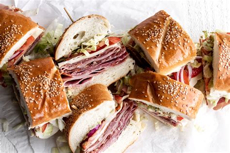 Italian Submarine Sandwich Recipe | Besto Blog