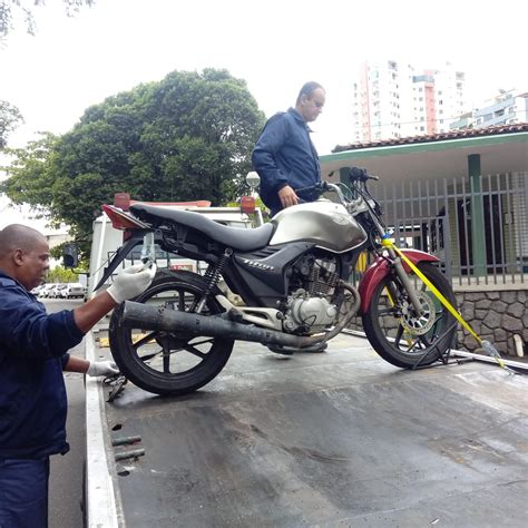 Vr Em Ordem Retira Moto Barulhenta Das Ruas E Flagra Motorista Sem