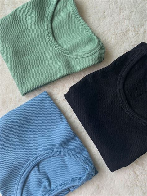 Los colores elegidos para estos días de... - Gossip Shop Perú