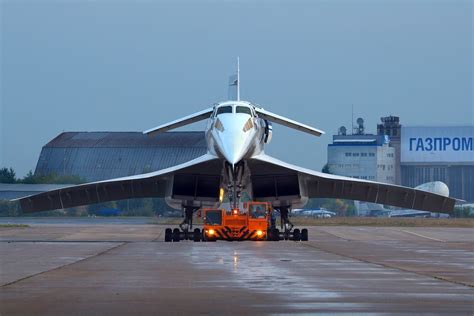 Tupolev Tu 144 Russia S Version Of The Concorde Was A Supersonic