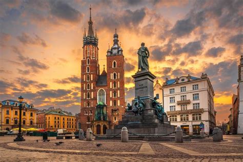 Rynek Glowny Krakow What To Expect Timings Tips Trip Ideas By