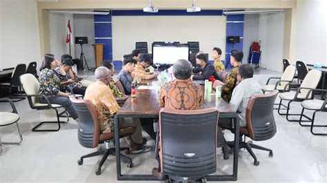 Rapat Dialog Kinerja Dan Organisasi Dkro Dan Evaluasi Kinerja Bulan