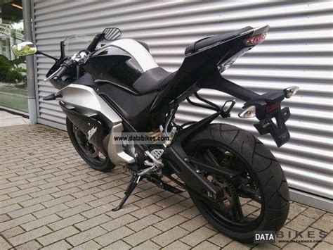 Yamaha Yzf R Re