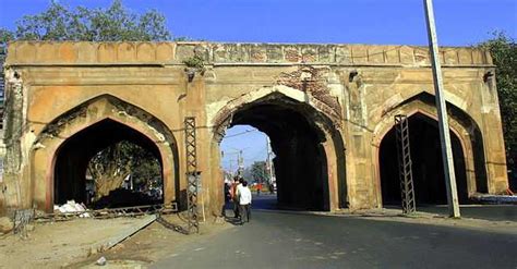 Narnaul Tourism > Travel Guide, Best Attractions, Tours & Packages