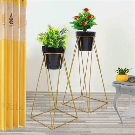 Planter with Wide Planter Stand, Set of 2, Height: Large-22.4'' & Small-18.1'' at Rs 1150 in ...