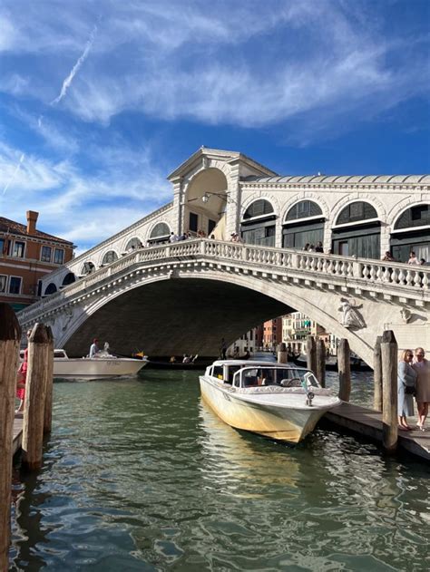 Venice 😍😍😍Rialto bridge | Rialto bridge, Venice, Rialto