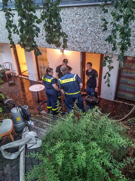 Nürnberg Schweres Unwetter stürzt Region ins Chaos 250 Einsatzkräfte