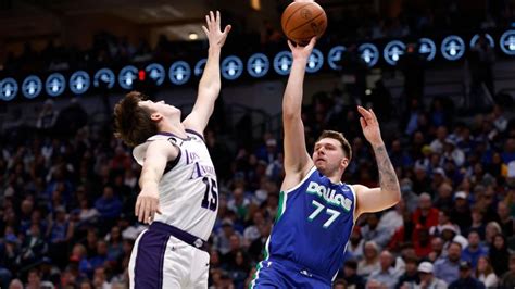 Nba 2022 2023 Doncic Puede Con Lebron Y Los Celtics Dan Un Golpe Ante Los Bucks Eurosport