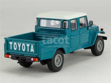 Toyota HJ45 Land Cruiser Crew Cab 1979 Matrix 1 43 Autos