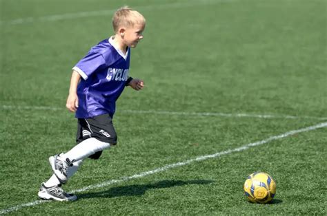 12 Soccer Dribbling Drills (2024 Update)