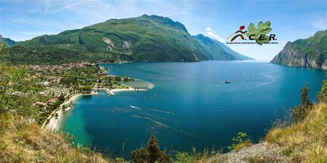 IL LAGO DI GARDA TRENTINO DOLOMITI LAGHI E PANORAMI STRAORDIARI