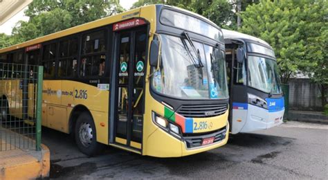 ESTÁ TENDO GREVE DE ÔNIBUS Saiba qual a situação dos ÔNIBUS do GRANDE