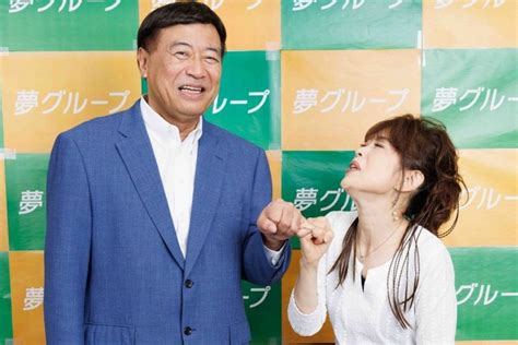 「夢グループ」cmで話題の歌手・保科有里さんが語る波乱の半生 「23才の時、勤め先に借金取りが来て」実家は破産 マネーポストweb