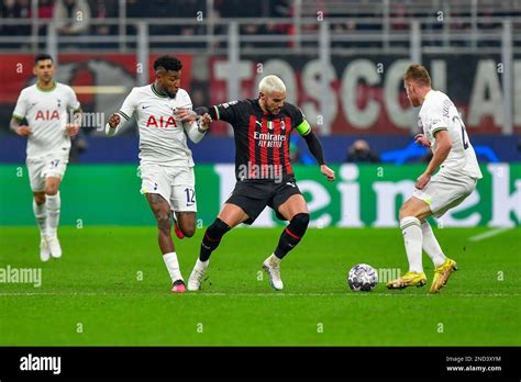 Milano Italy Th Feb Theo Hernandez Of Ac Milan And