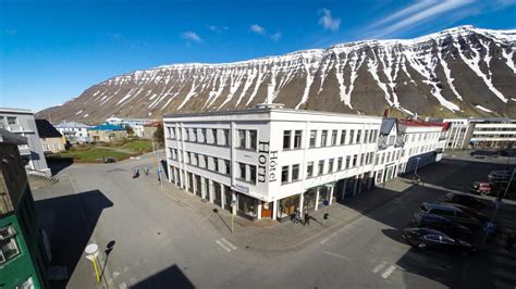 Comfortable Bungalow in Ísafjörður, Iceland - 70 reviews, price from $158 | Planet of Hotels