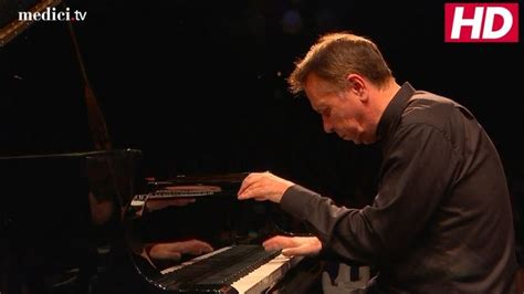 Gábor Takács Nagy with Mikhaïl Pletnev Schumann Piano Concerto in A