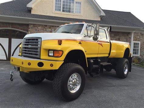 1998 Ford F800 Cummins Allison 4×4 Custom King Ranch Monster Pickup