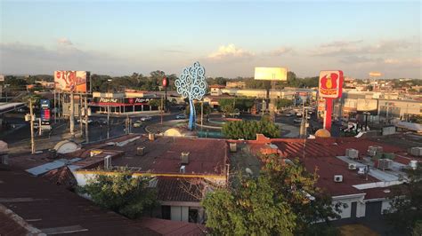 Atardecer En Managua Desde La Rotonda Bello Horizonte Managua Nicaragua