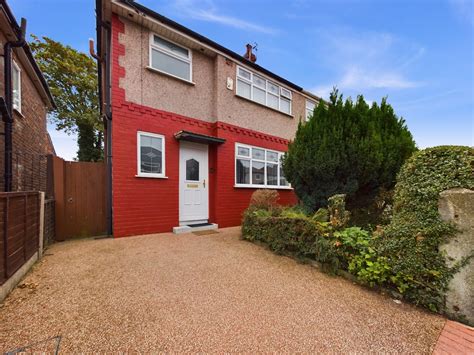 3 Bedroom Semi Detached House Marina Crescent L30 Property Search