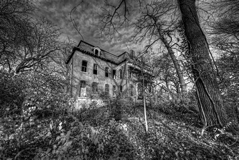 Take A Peek Inside The Most Haunted House In The Midwest If You Dare Business Insider India