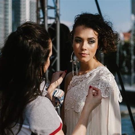 PATRYCJA BRENDLER biżuteria autorska i backstage do sesji reklamowej