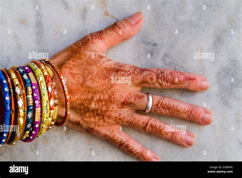 Henna Design On Womans Hands Delhi India Stock Photo Alamy