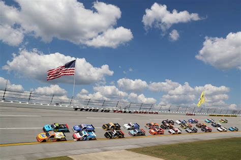 Brett Moffitt Spoils Playoff Drivers Hopes In Aggressive Overtime