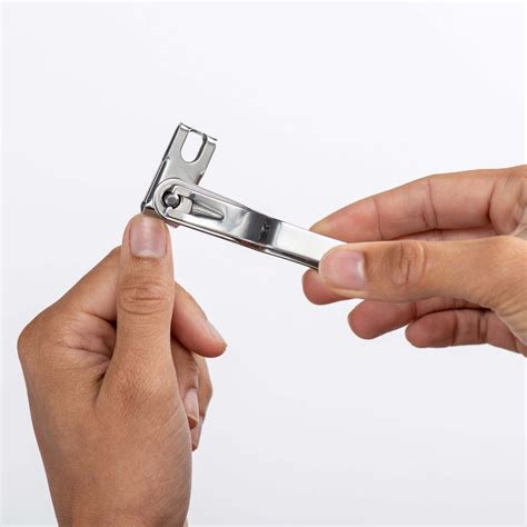 Fingernail Clippers Vs Toenail Clippers 5 Key Differences Swissklip
