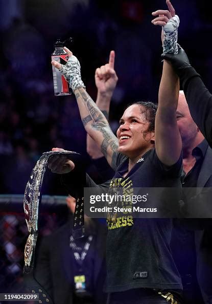 Ufc Womens Bantamweight Champion Amanda Nunes Is Declared The Winner