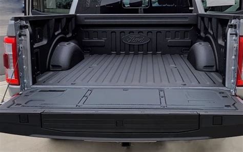 Three Ways To Open Close Tailgate On Ford F