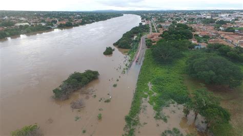 Rio Parna Ba Reduz N Vel Em Teresina E Floriano Sul Do Piau Deve Ter