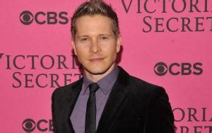 Matt Czuchry biography, married, wife, net worth, books, movies and tv ...