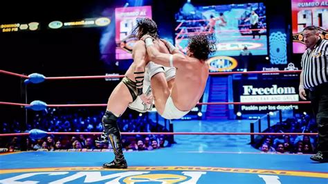 Volador Jr Y Ltimo Guerrero Arriesgan Cabellera En El Aniversario